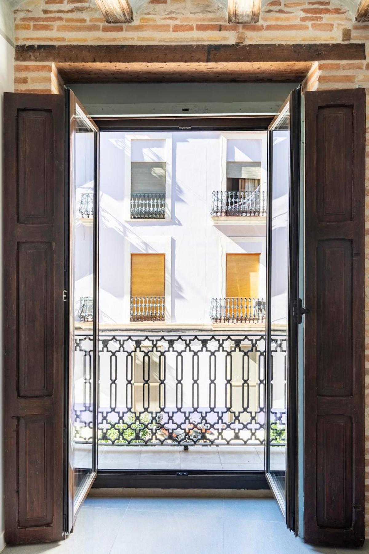 Centrica Y Encantadora Vivienda. Valencia Bagian luar foto